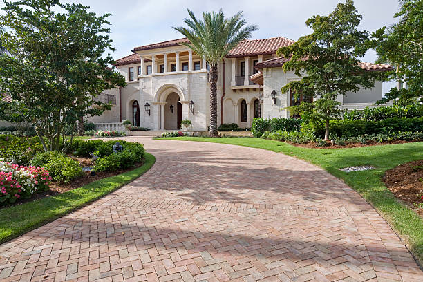 Professional Driveway Pavers in Clever, MO